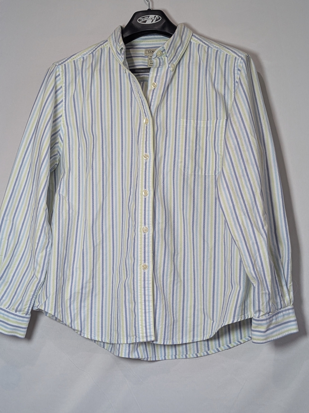 L.L.Bean Women’s XL Pastel Striped Button Down Shirt 100% Cotton